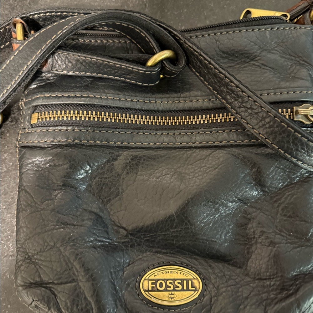 Fossil Black Leather Crossbody Bag with Gold Accents